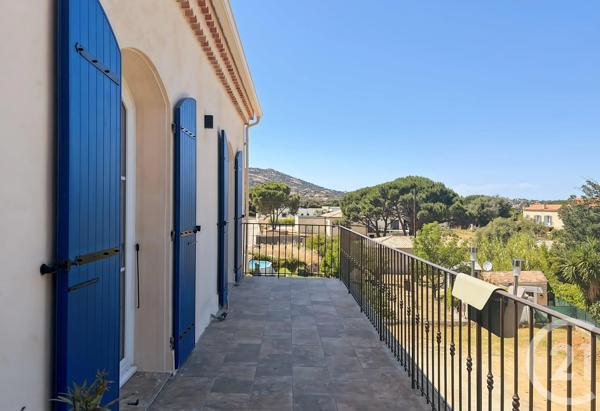 Appartement T3 à vendre  3 pièces - 121,35 m 2   CALVI  - 202
