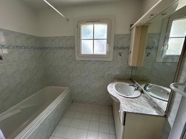Appartement à SAINT-RAPHAEL, 83700 - 2 pièces 49m²