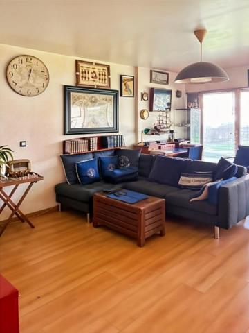 Appartement La Madeleine 2 pièce(s) 58.25 m2, 1 chambre et cave