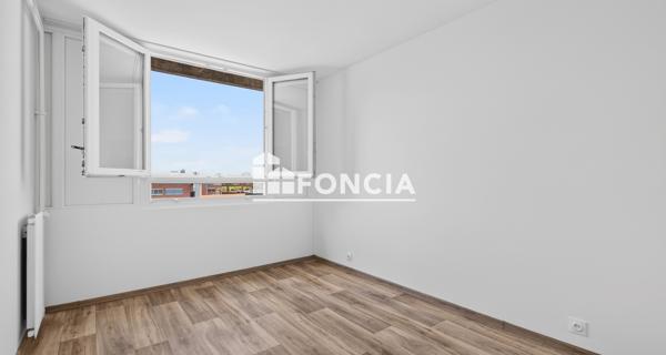 À vendre Appartement 3 pièces 67.71 m² - Trappes 78190