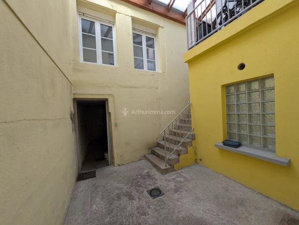 Vente Immeuble 162 m2 à Neufchâteau