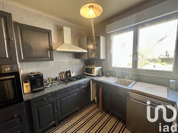 Maison traditionnelle 7 pièces de 118 m² à Tréguier (22220)