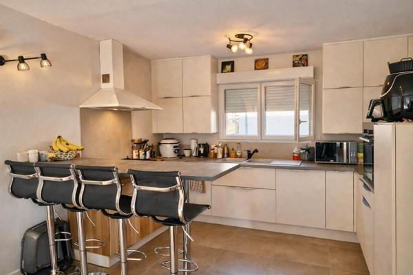 Maison de ville rénovée avec jardin - Usage mixte possible