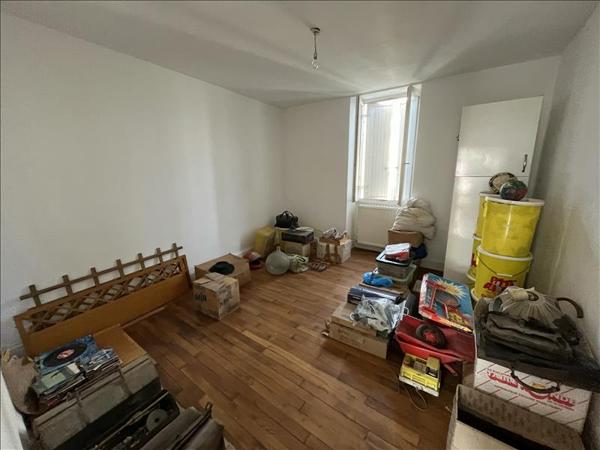 Maison à vendre |  Terrasson-Lavilledieu |  3 pièces | 63 m²