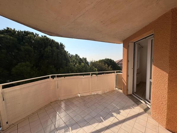 Appartement 2 pièces de 74 m² à Aubenas