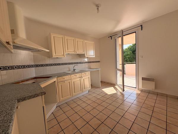 Appartement 2 pièces de 74 m² à Aubenas