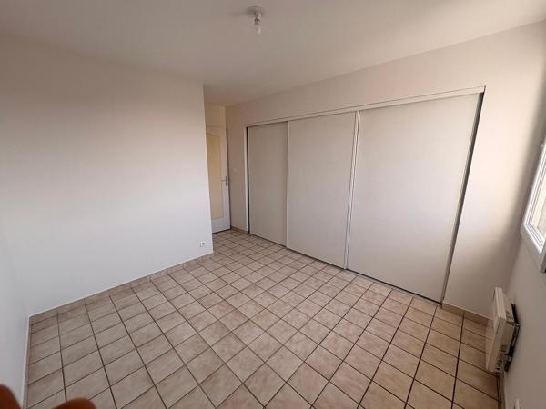Appartement 2 pièces de 74 m² à Aubenas