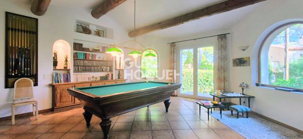 Maison Bouc Bel Air 7 pièces 178 m2 env sur une parcelle de 2068 m2.