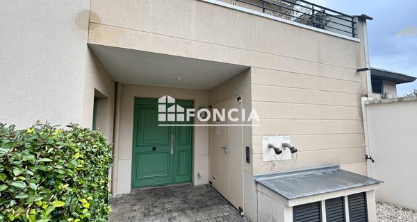 Location Appartement meublé 3 pièces 55.53 m² - Buc 78530