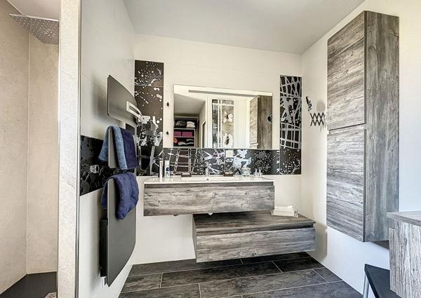 Maison contemporaine de 2021