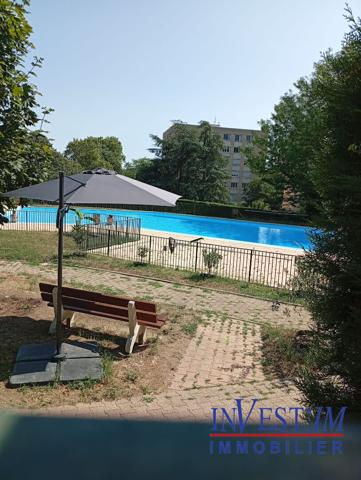 Sainte Foy Les Lyon 1 pièce(s) 22 m2- Résidence avec piscine et Tennis , Sainte foy les lyon