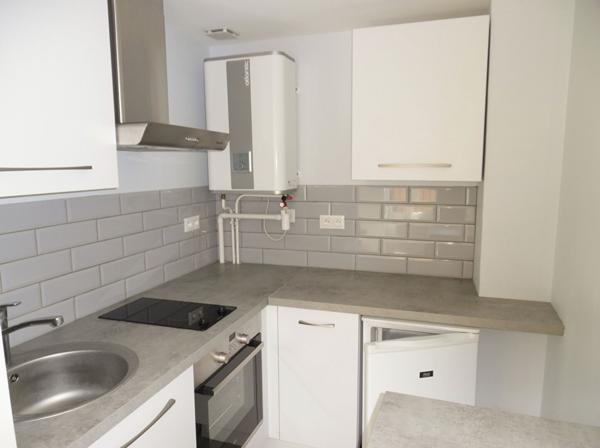 Location
                Appartement20,01 m² - 1 Pièce -
                    CLERMONT FERRAND (63000)