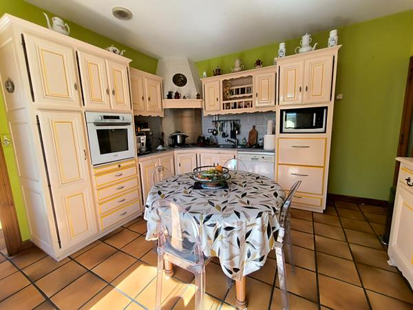 Maison 8 pièce(s) 185 m2