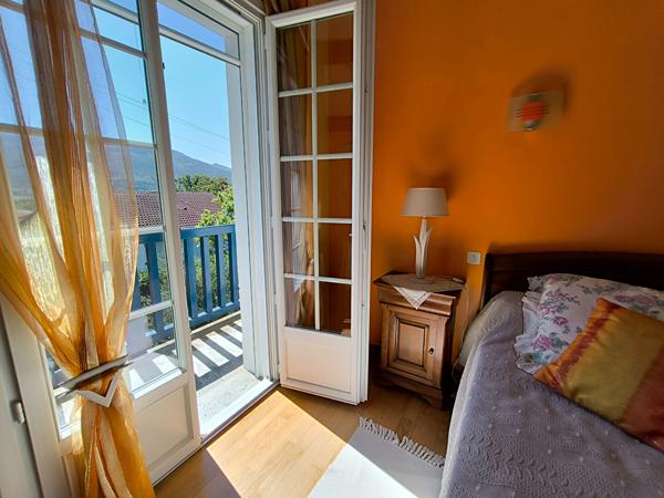 Maison 8 pièce(s) 185 m2