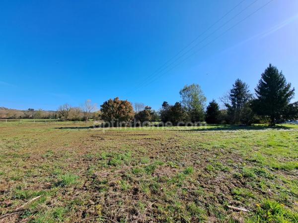 Proche de SAUVETERRE DE BEARN