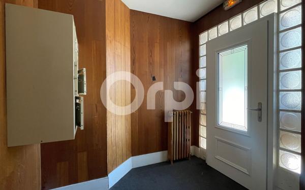 Immeuble à vendre    18 pièces • 343,20 m2 Évreux