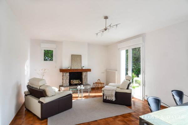Maison familiale dans le bourg de Remungol
