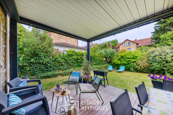 Meulière de charme, idéalement située, à deux pas de la mairie