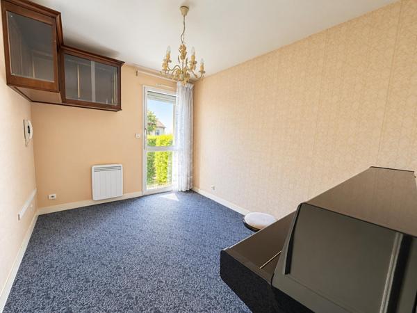 DUPLEX 4 CHAMBRES AVEC JARDIN PRIVATIF ET GARAGE
