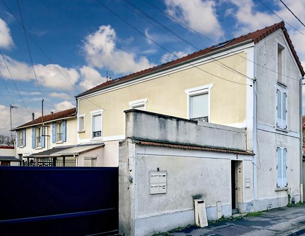 Immeuble CHILLY-MAZARIN 2 appartements avec 2 parkings 118.10 m²