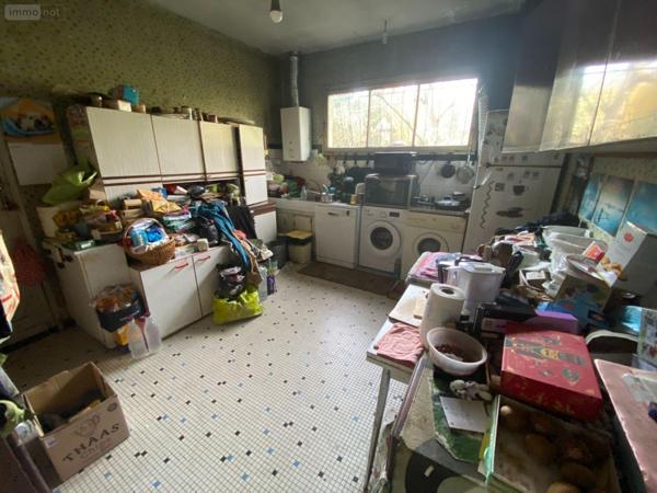 Maison individuelle à vendre à Le Pian-Médoc en Gironde (33290), ref : 032/1635   
Proche centre