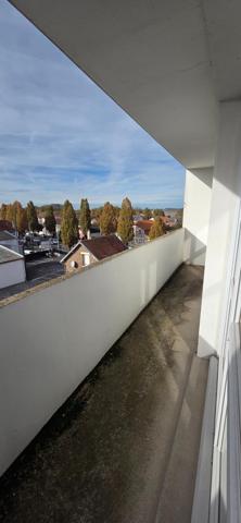 Appartement type 5 à LAON ville basse 3 chambres