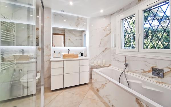 Maison à vendre    4 pièces • 114 m2 Cannes