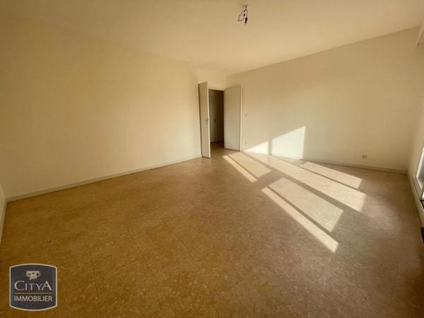 Appartement à louer 4 pièces 87m² La Chaussée-Saint-Victor (41260)