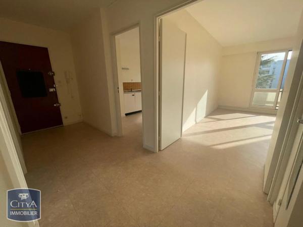 Appartement à louer 4 pièces 87m² La Chaussée-Saint-Victor (41260)