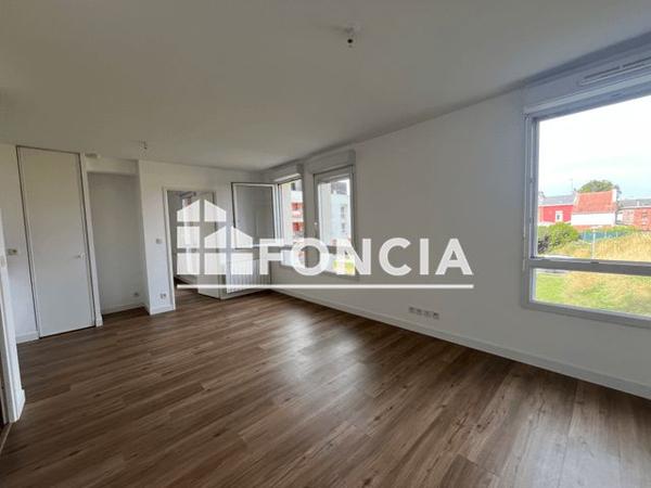 Location Appartement 2 pièces 41.8 m² - DE LA SIXIEME HEURE, DE LA JOI Amiens 80000