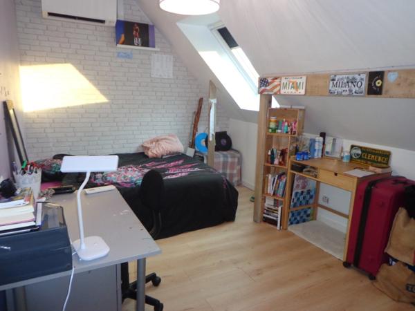 Maison à vendre 7 pièces LE PLESSIS BELLEVILLE (60) BEAU TERRAIN