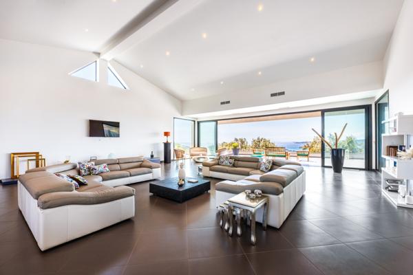 Maison à vendre  10 pièces - 595 m2 ZONZA - 201