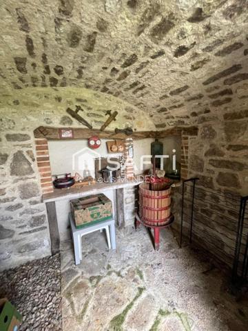 BELLE PROPRIETE
