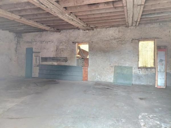 Achat - Garage et parking Bellême 61130 125 m 2 995 m 2