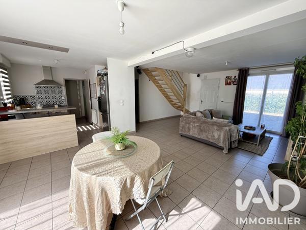 Maison à vendre 6 pièces 110 m² Meslay-du-Maine