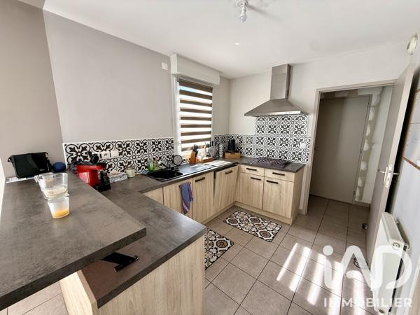 Maison à vendre 6 pièces 110 m² Meslay-du-Maine
