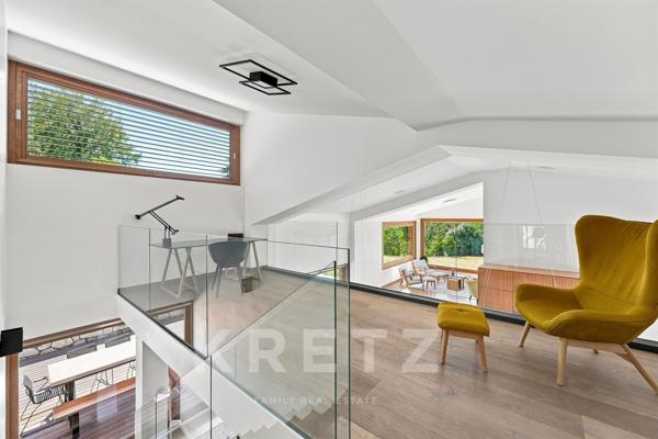 ÉVIAN-LES-BAINS — Villa d'Architecte sur le Golf - Vue Lac