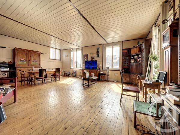 Appartement F5 à vendre  5 pièces - 200,43 m2 VALDOIE - 90