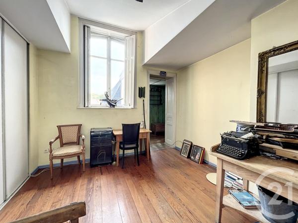 Appartement F5 à vendre  5 pièces - 200,43 m2 VALDOIE - 90