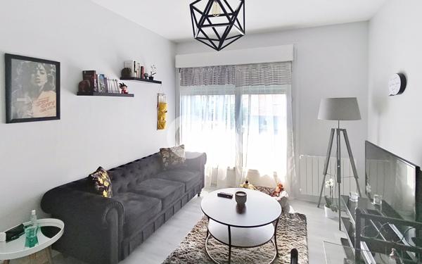 Appartement à louer    2 pièces •  Brive-la-Gaillarde