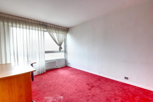 Appartement à vendre 3 pièces COURBEVOIE (92)