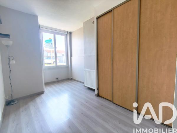 Appartement à vendre 3 pièces 68,27 m² Saint-Genest-Lerpt