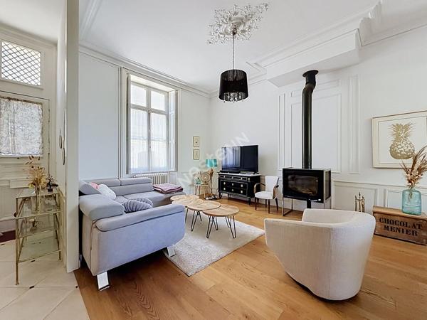 Maison bourgeoise au Lion d'Angers - 4 chambres - Jardin - Centre bourg