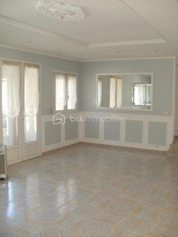 Maison de village de 140 m²