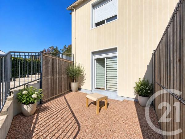 Appartement Studio à vendre  1 pièce - 27,30 m 2   CHOLET  - 49
