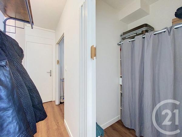 Appartement Studio à vendre  1 pièce - 27,30 m 2   CHOLET  - 49