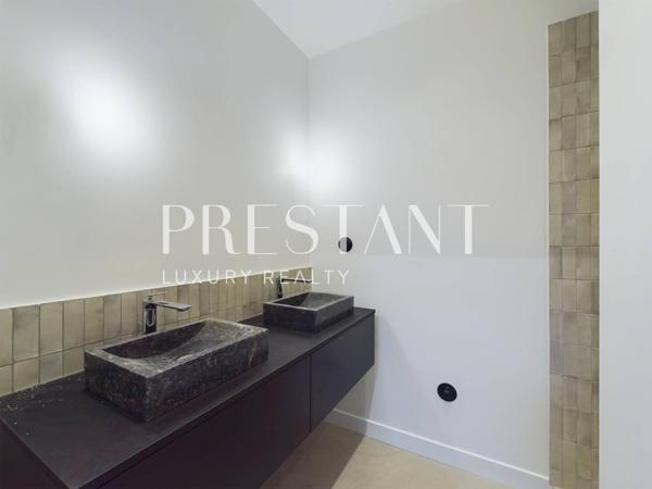 Propriété de Prestige à Bidart – Ferme du XVIIIème Rénovée avec Jardin Paysagé et Piscine, BIDART