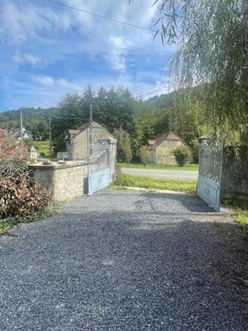 Propriete à vendre 15 pièces ESCOUBES POUTS (65)