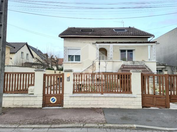 Maison familiale lumineuse 105m² avec terrain à Livry-Gargan