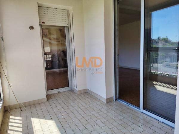 T4 lumineux avec garage, cave et loggia à proximités des écoles
